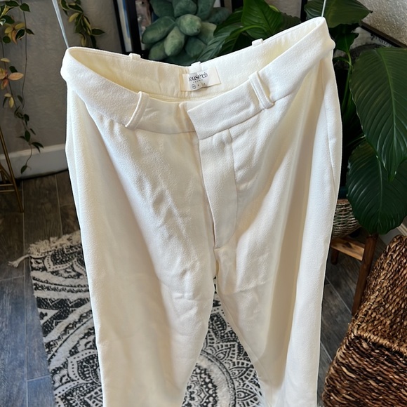 HOUSE OF CB 'Fae' Ivory Hem Trousers NWOT - Picture 15 of 15